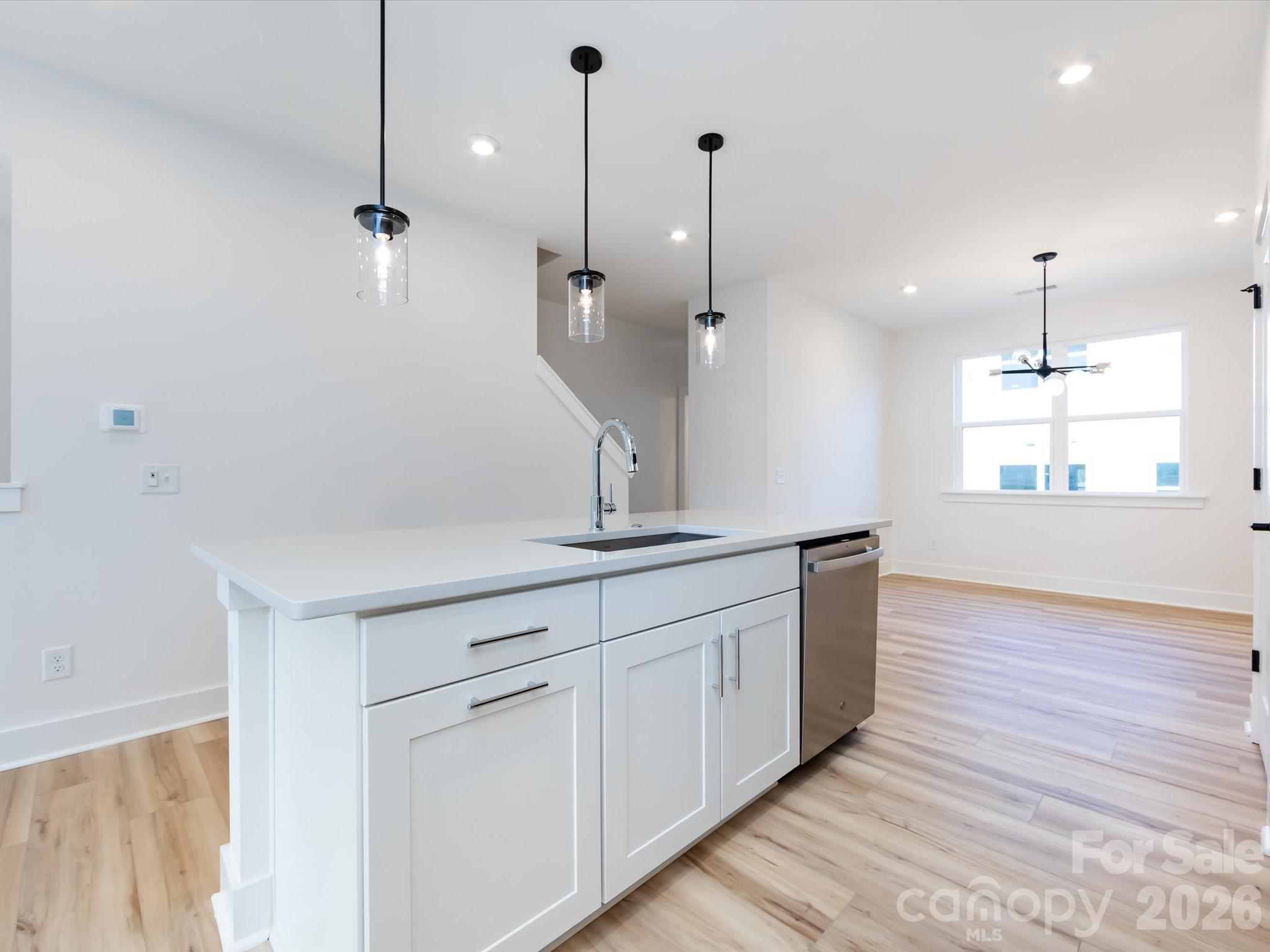 7022 Impulse Court Charlotte NC 28205
