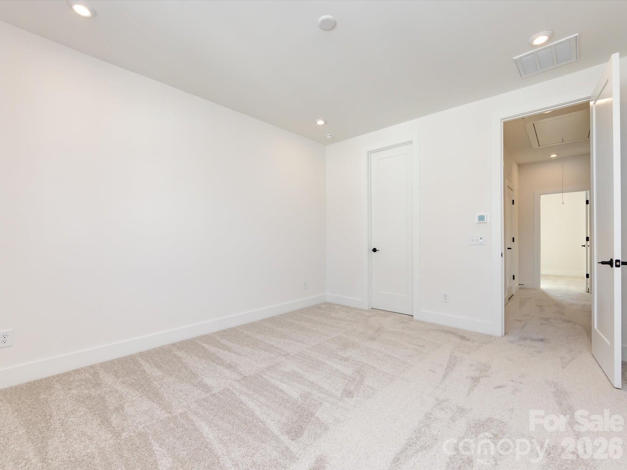 7022 Impulse Court Charlotte NC 28205