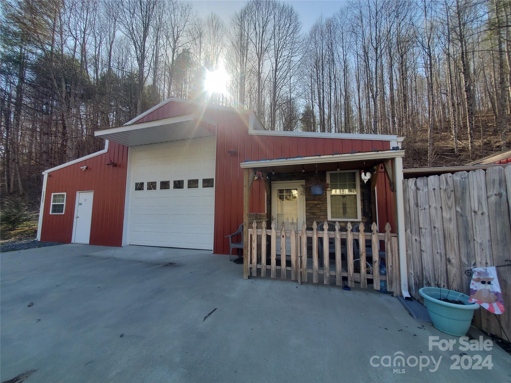 2533 Ed Little Road Creston NC 28615