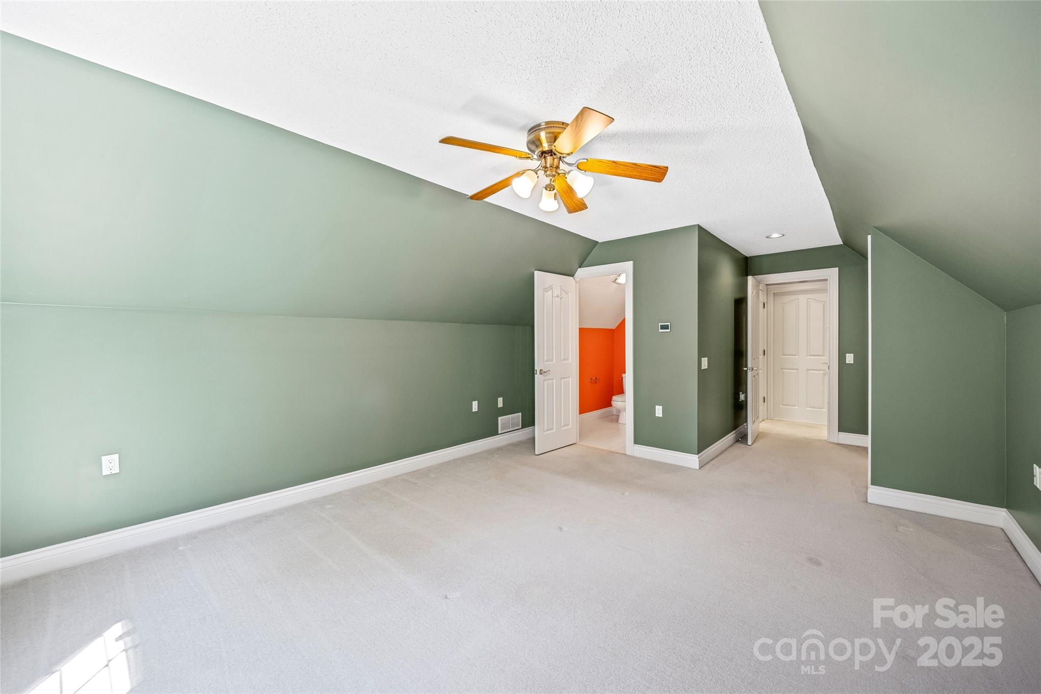 28 Clovelly Way Asheville NC 28803