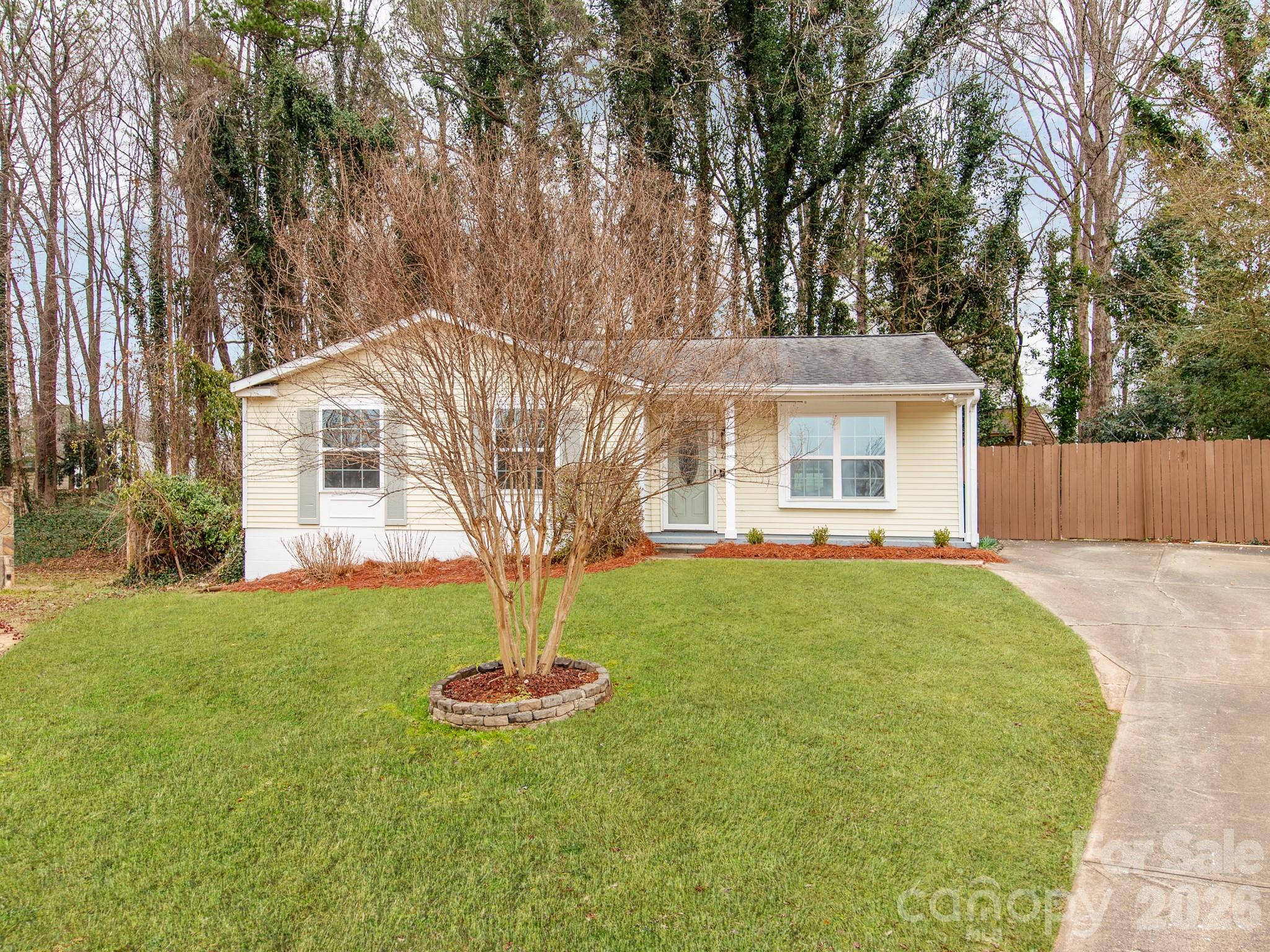 7829 Cloughy Circle Charlotte NC 28212