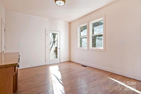 189 Hilltop Road Black Mountain NC 28711