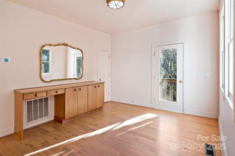 189 Hilltop Road Black Mountain NC 28711