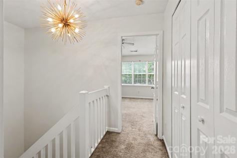 5833 Cougar Lane Charlotte NC 28269