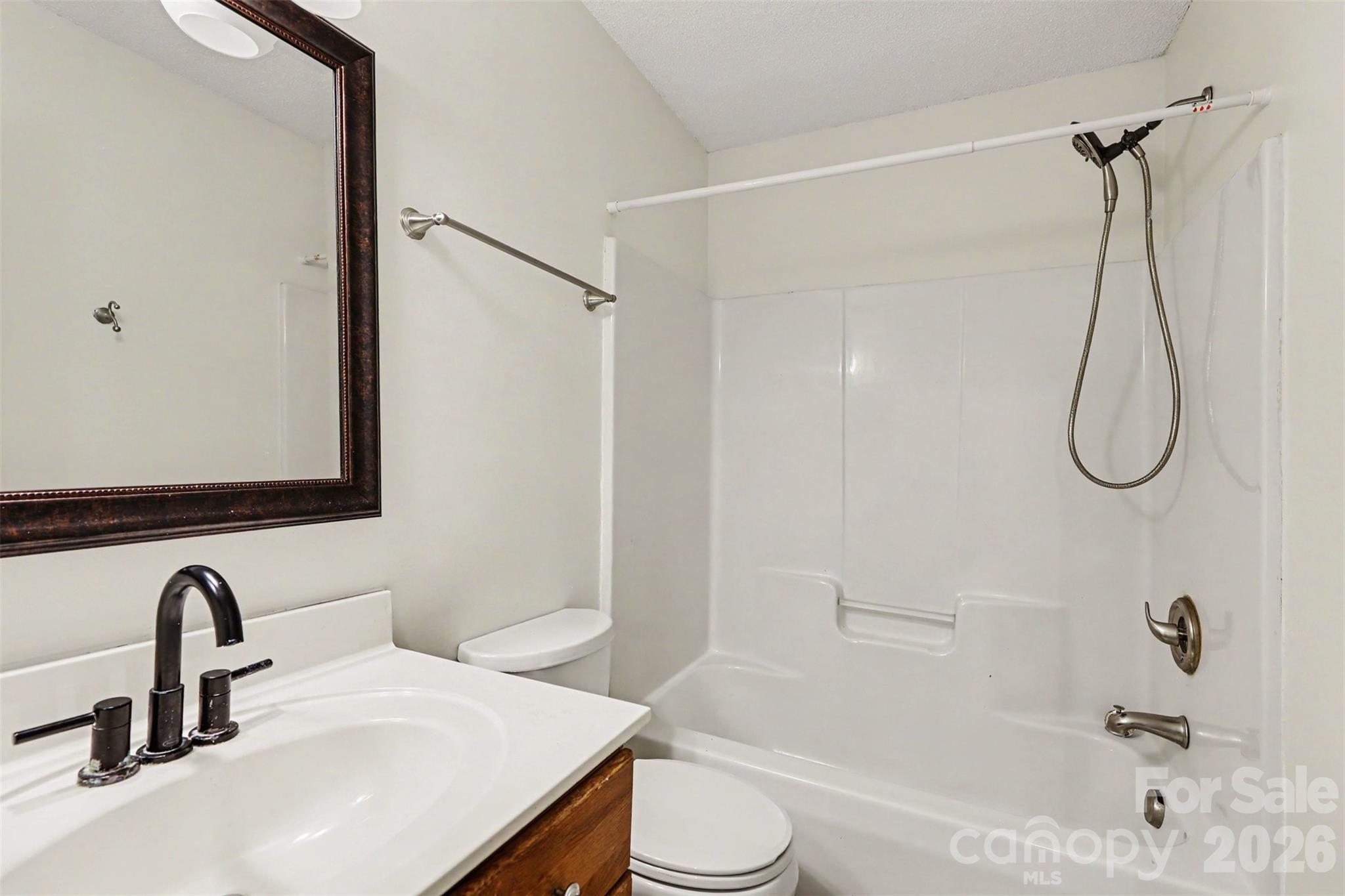 5833 Cougar Lane Charlotte NC 28269