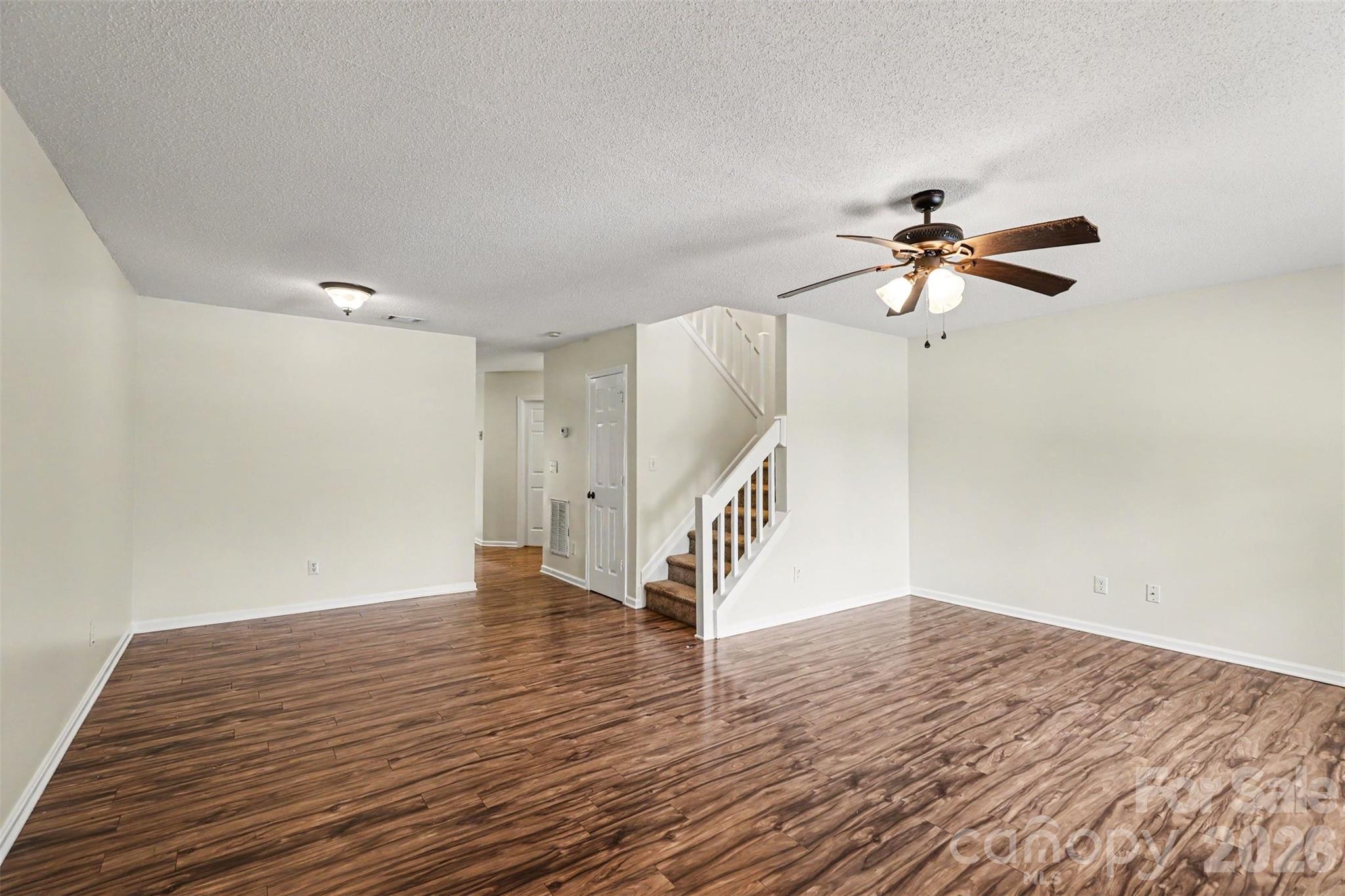 5833 Cougar Lane Charlotte NC 28269