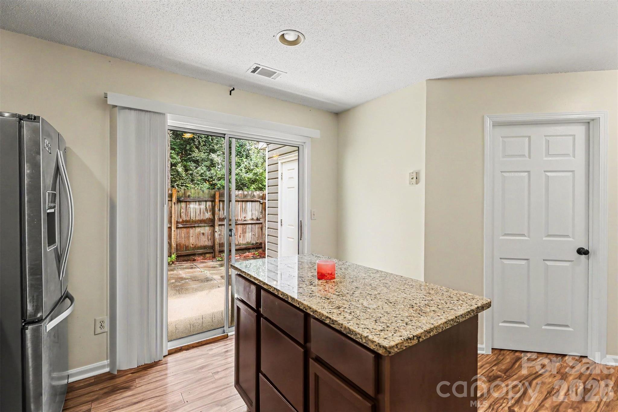 5833 Cougar Lane Charlotte NC 28269