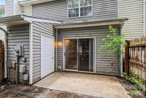 5833 Cougar Lane Charlotte NC 28269