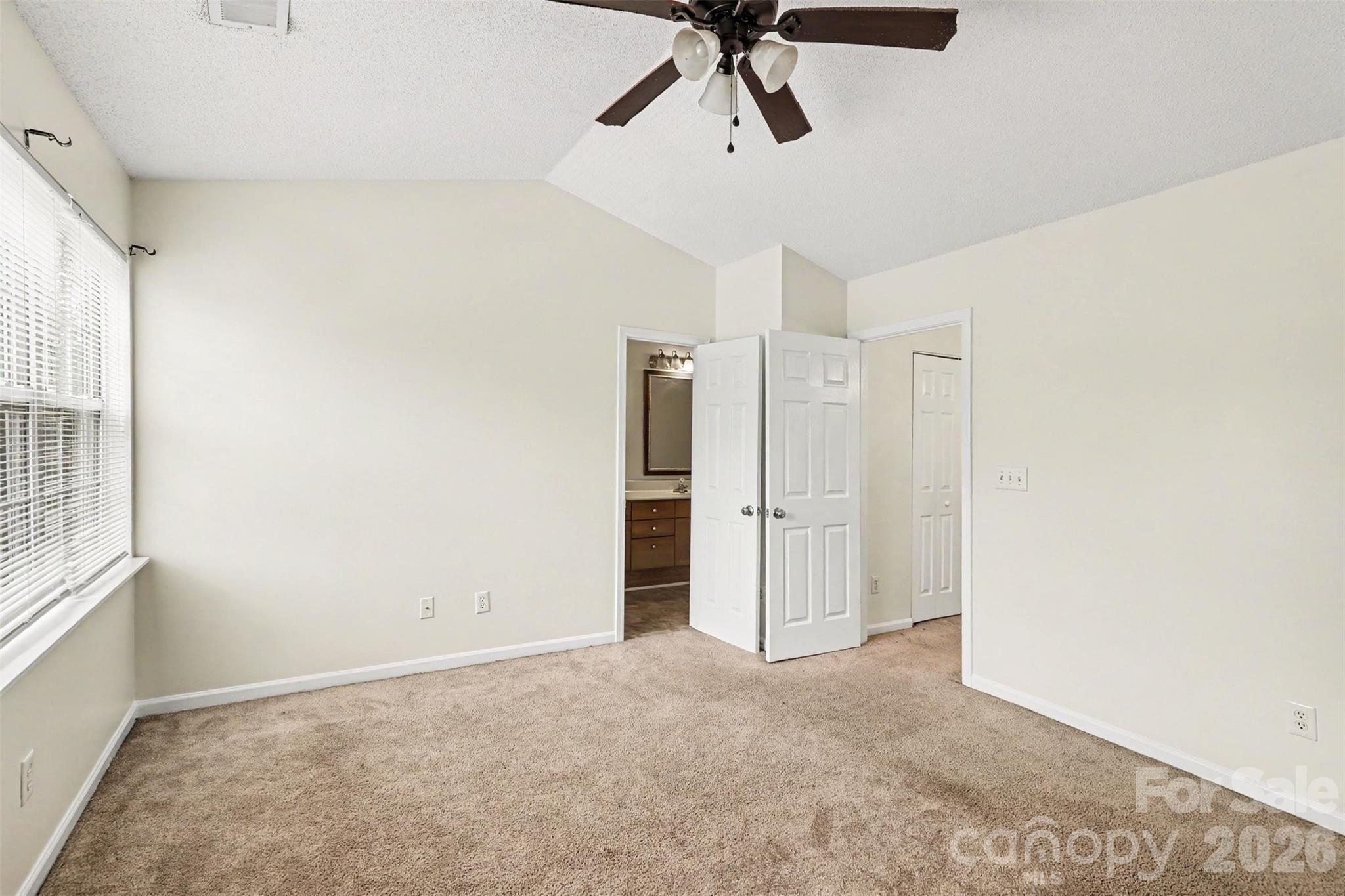 5833 Cougar Lane Charlotte NC 28269