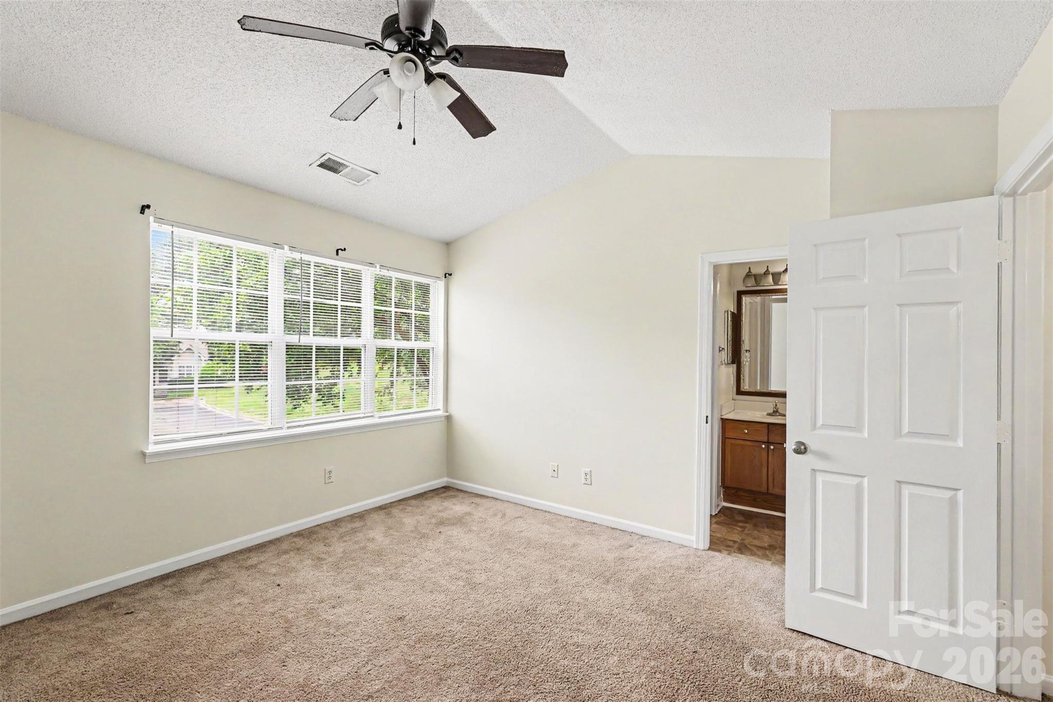 5833 Cougar Lane Charlotte NC 28269
