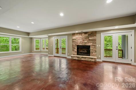 314 Woodland Drive Swannanoa NC 28778