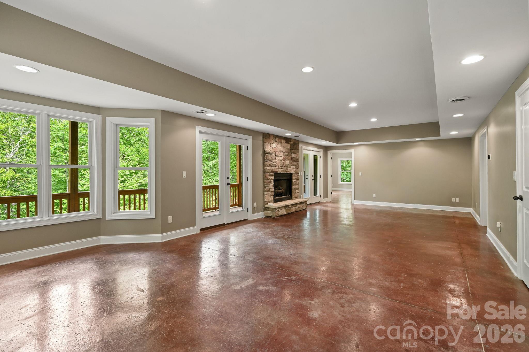 314 Woodland Drive Swannanoa NC 28778