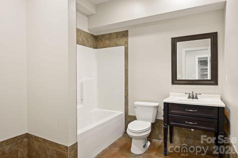 314 Woodland Drive Swannanoa NC 28778