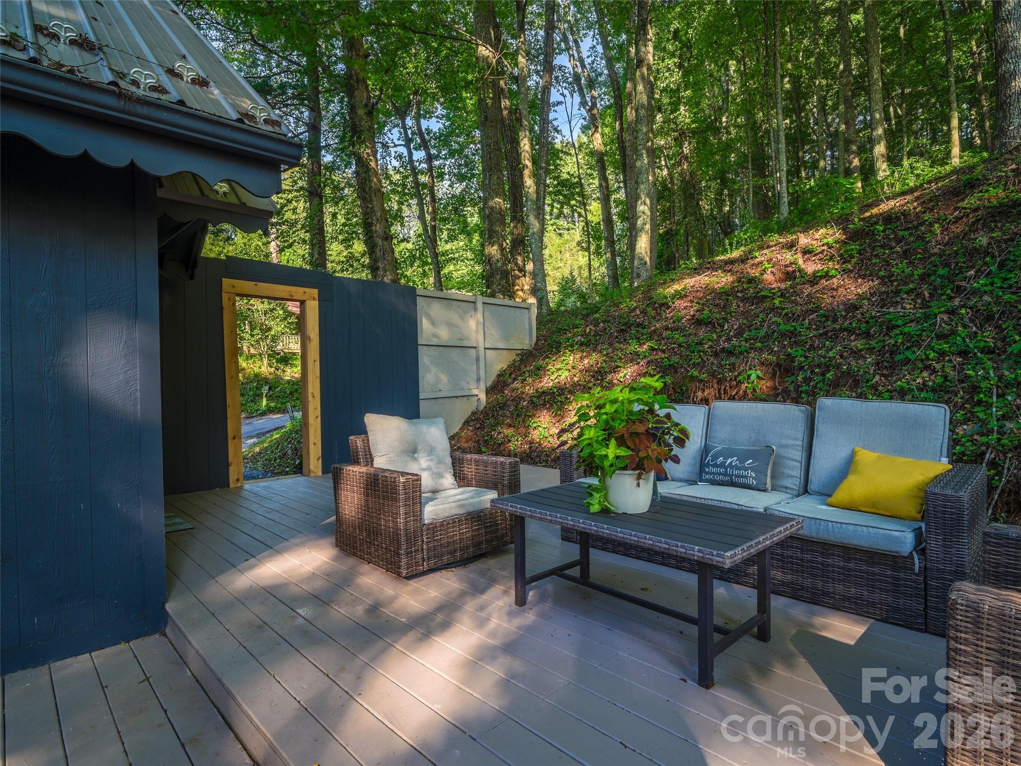 410 Mother In Law Lane Burnsville NC 28714