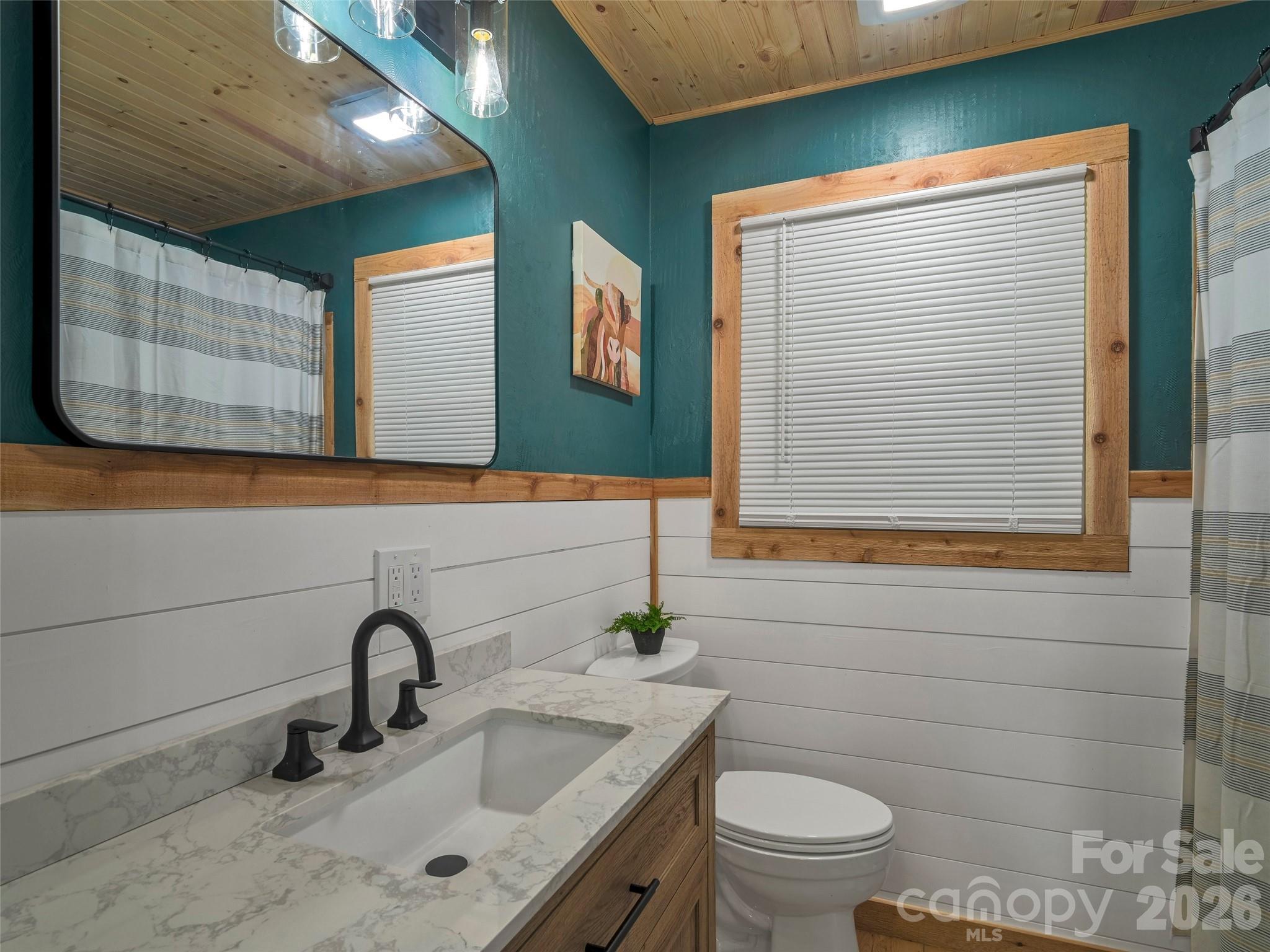 410 Mother In Law Lane Burnsville NC 28714