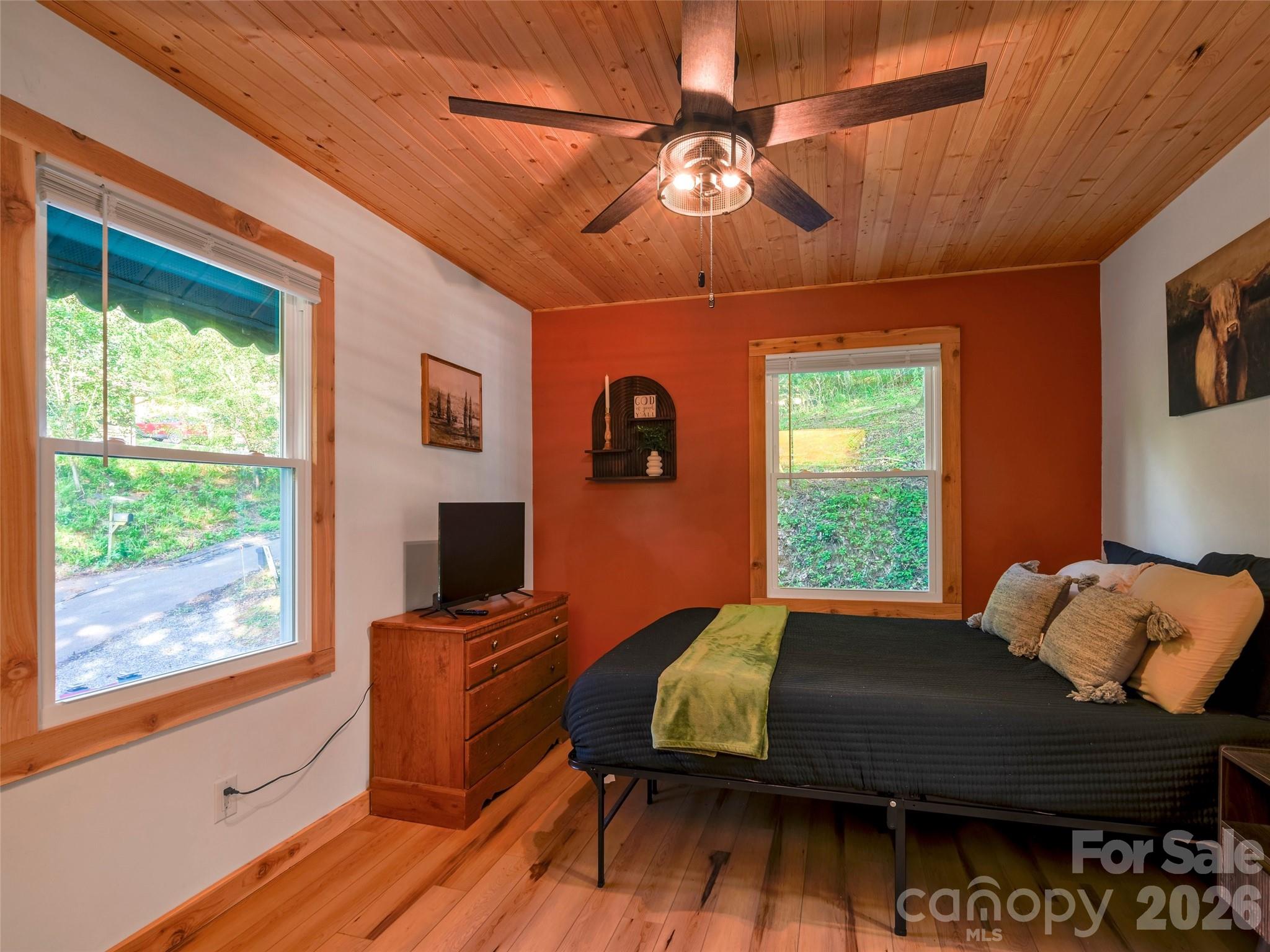410 Mother In Law Lane Burnsville NC 28714