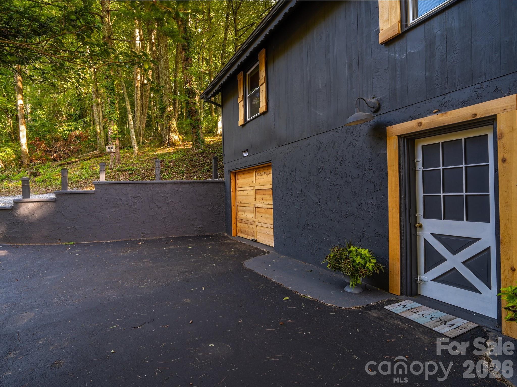 410 Mother In Law Lane Burnsville NC 28714