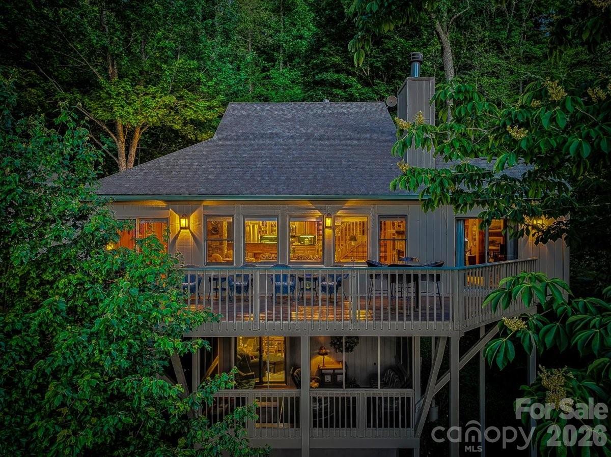121 Ivy Ridge Road Burnsville NC 28714