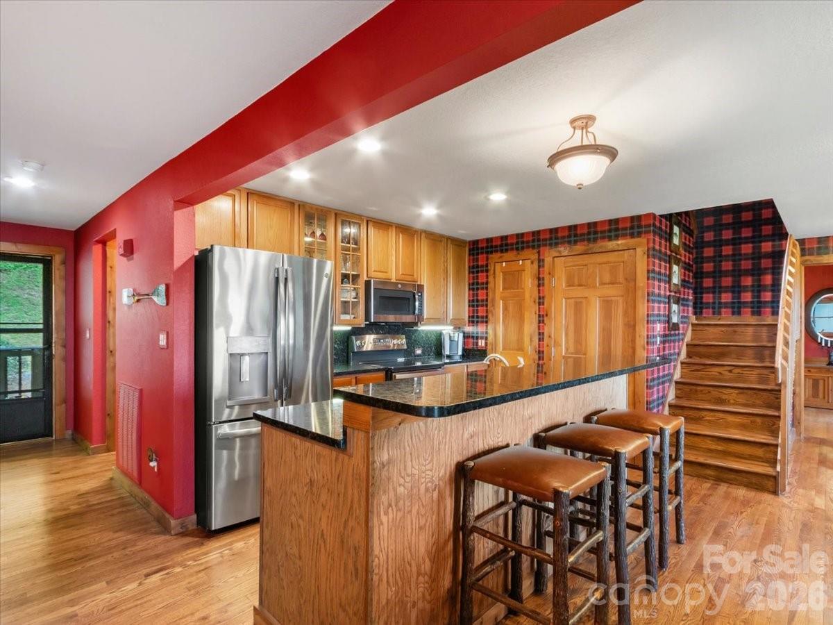 121 Ivy Ridge Road Burnsville NC 28714