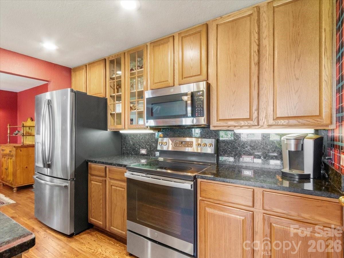 121 Ivy Ridge Road Burnsville NC 28714