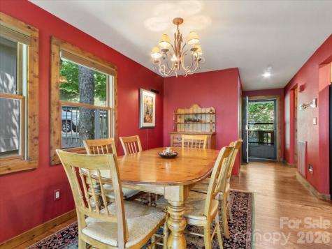121 Ivy Ridge Road Burnsville NC 28714