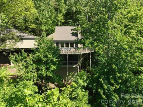 121 Ivy Ridge Road Burnsville NC 28714