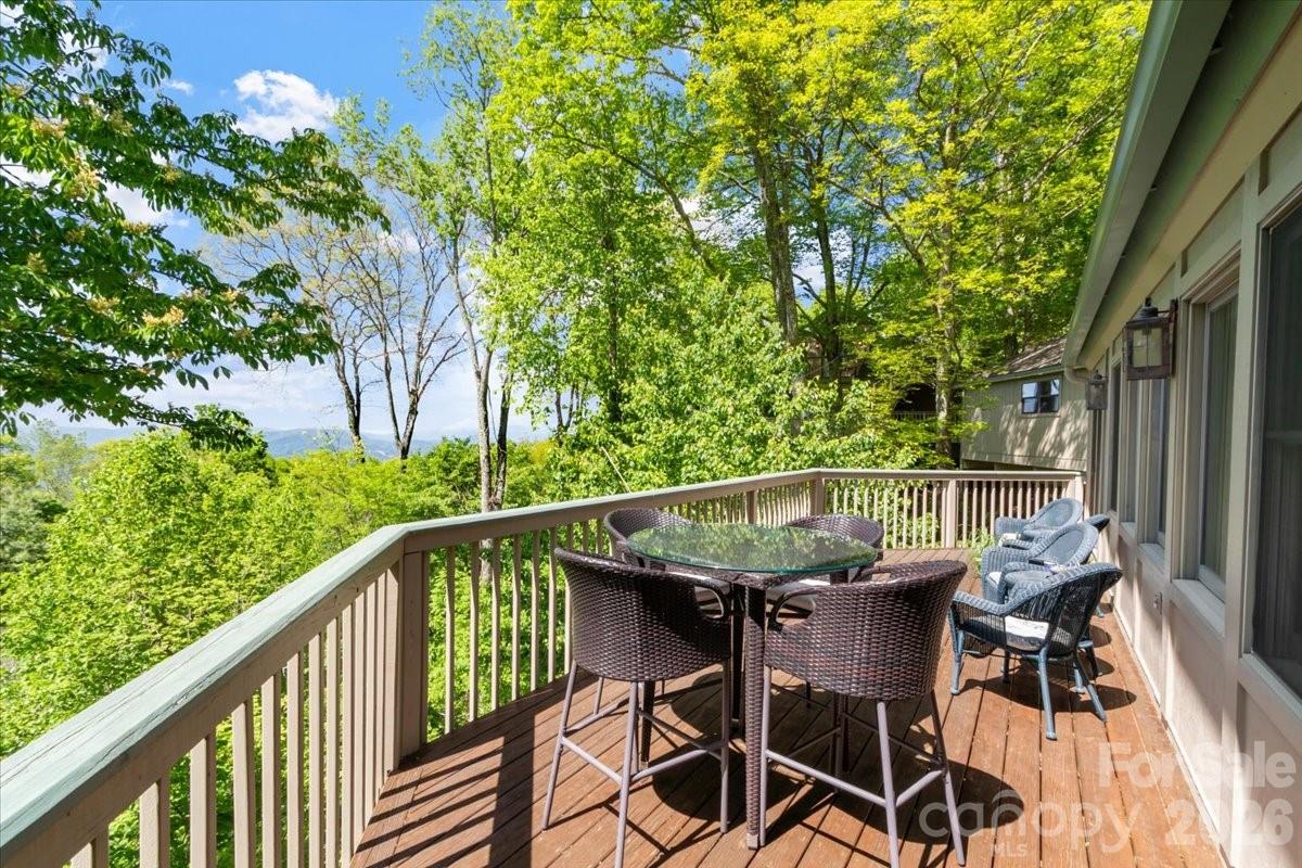 121 Ivy Ridge Road Burnsville NC 28714