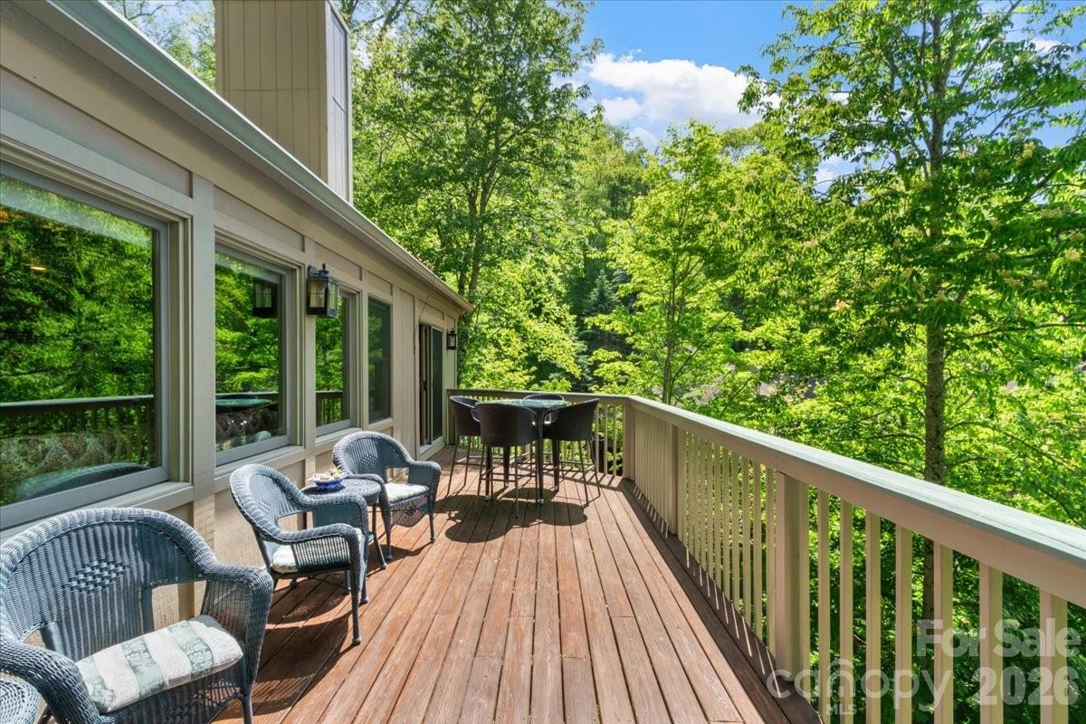 121 Ivy Ridge Road Burnsville NC 28714