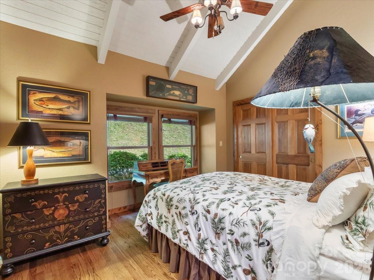 121 Ivy Ridge Road Burnsville NC 28714