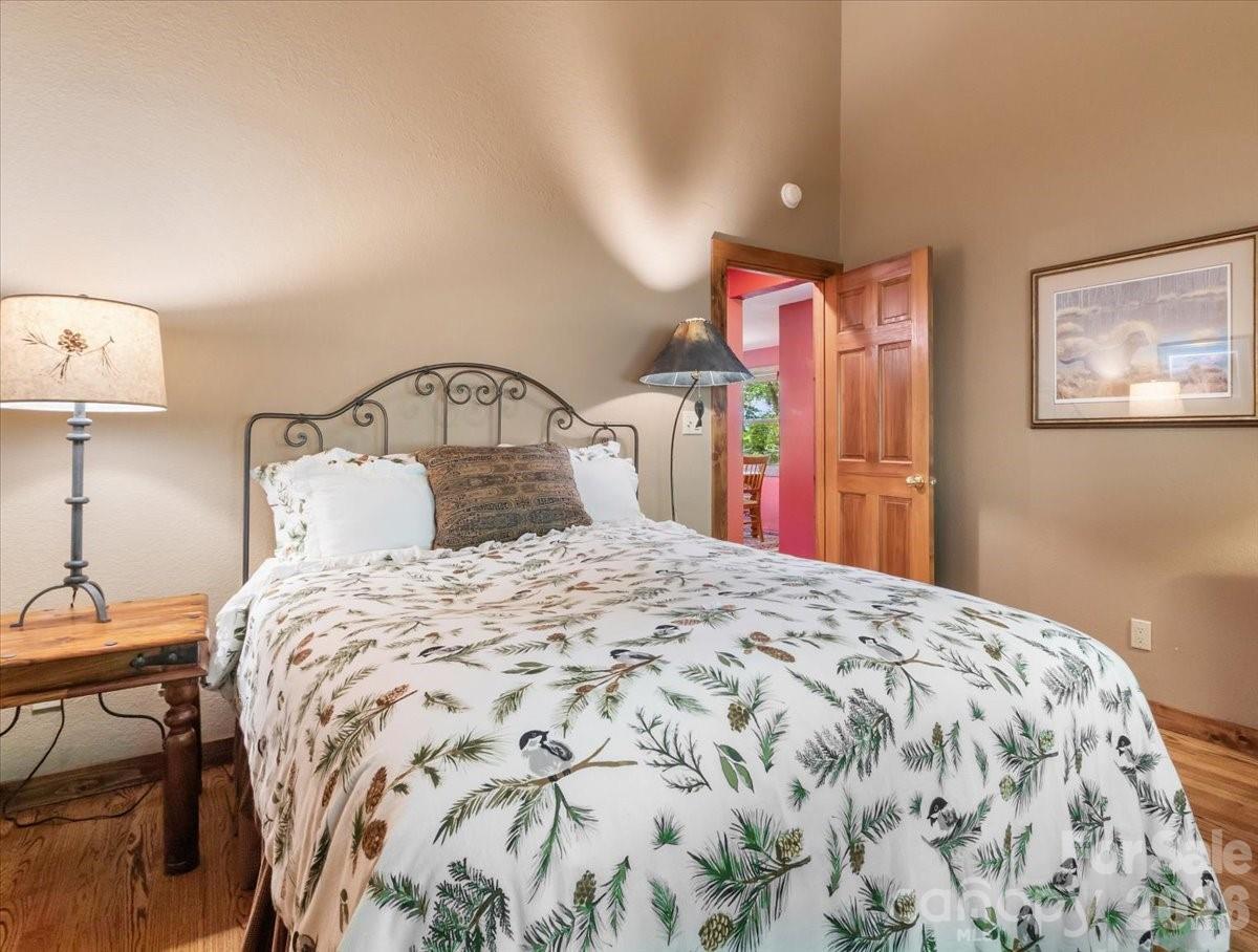 121 Ivy Ridge Road Burnsville NC 28714