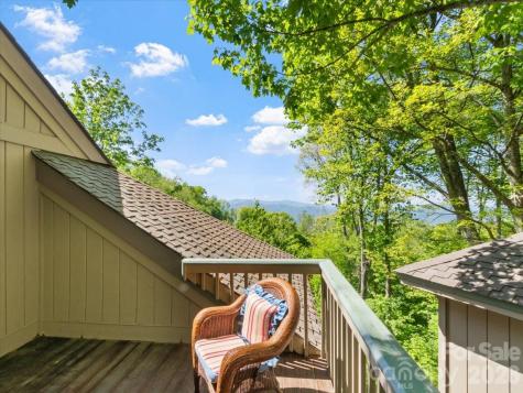 121 Ivy Ridge Road Burnsville NC 28714