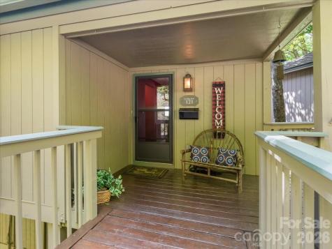 121 Ivy Ridge Road Burnsville NC 28714