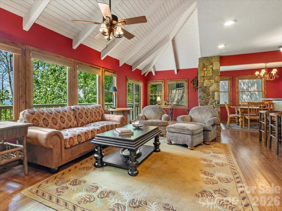 121 Ivy Ridge Road Burnsville NC 28714