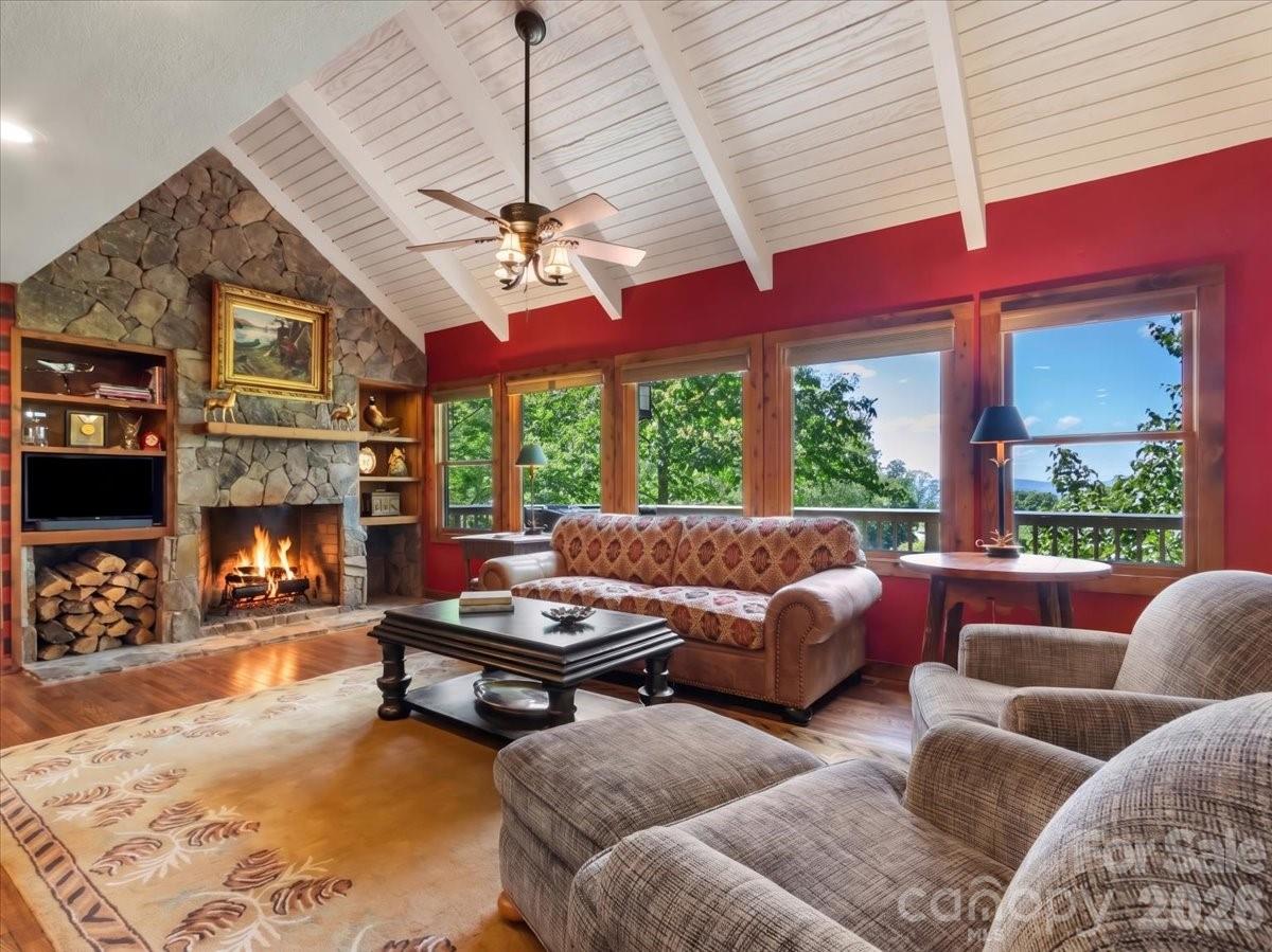 121 Ivy Ridge Road Burnsville NC 28714
