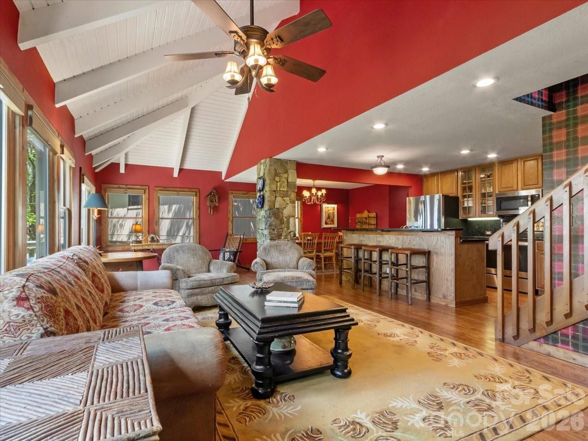 121 Ivy Ridge Road Burnsville NC 28714