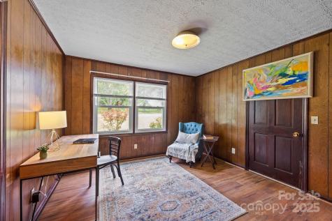 90 Knob Hill Road Asheville NC 28806