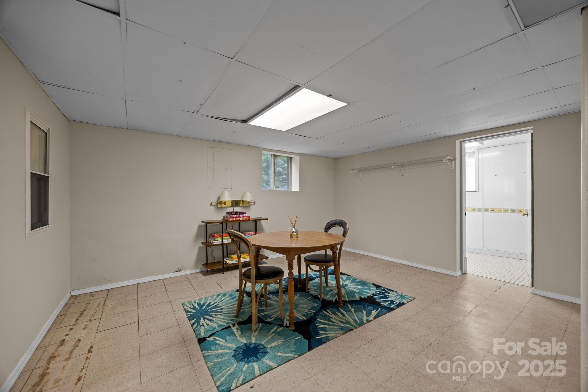 90 Knob Hill Road Asheville NC 28806