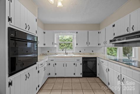 90 Knob Hill Road Asheville NC 28806