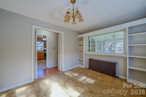 19 Swift Street Asheville NC 28804