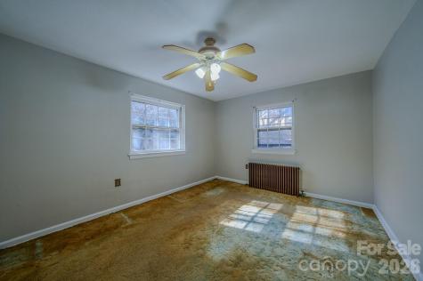 19 Swift Street Asheville NC 28804