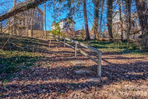 19 Swift Street Asheville NC 28804