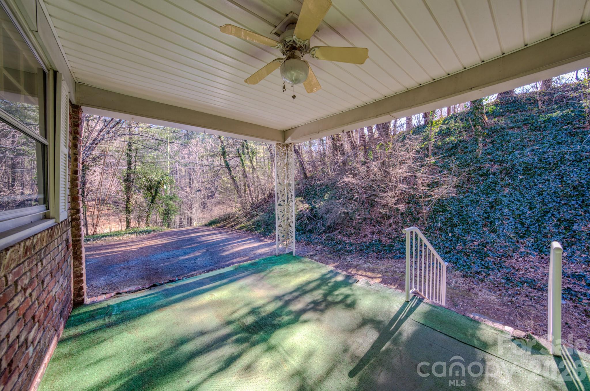 19 Swift Street Asheville NC 28804