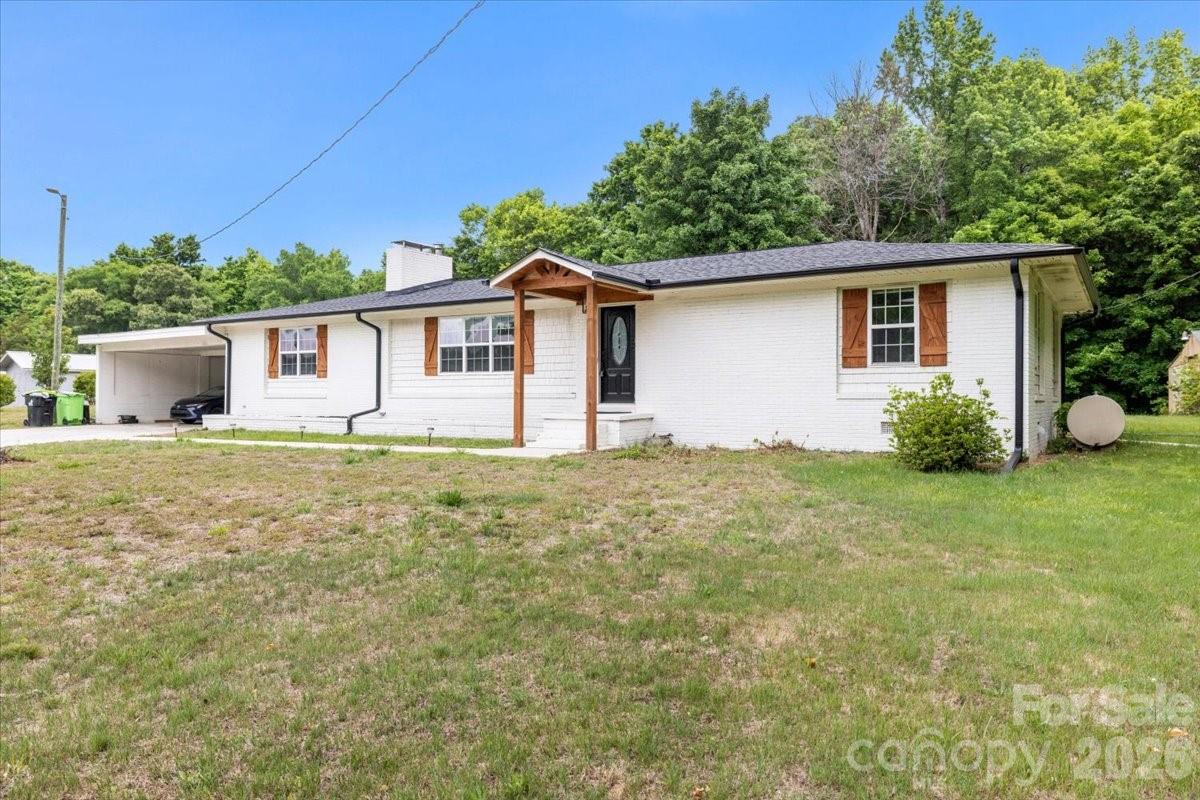 691 Rich Hilton Road Thomasville NC 27360
