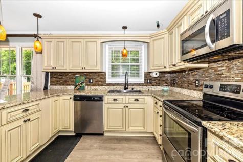 691 Rich Hilton Road Thomasville NC 27360