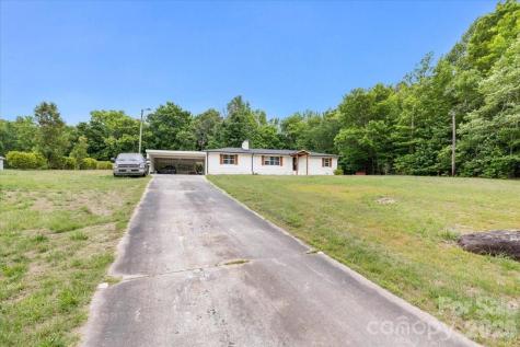 691 Rich Hilton Road Thomasville NC 27360