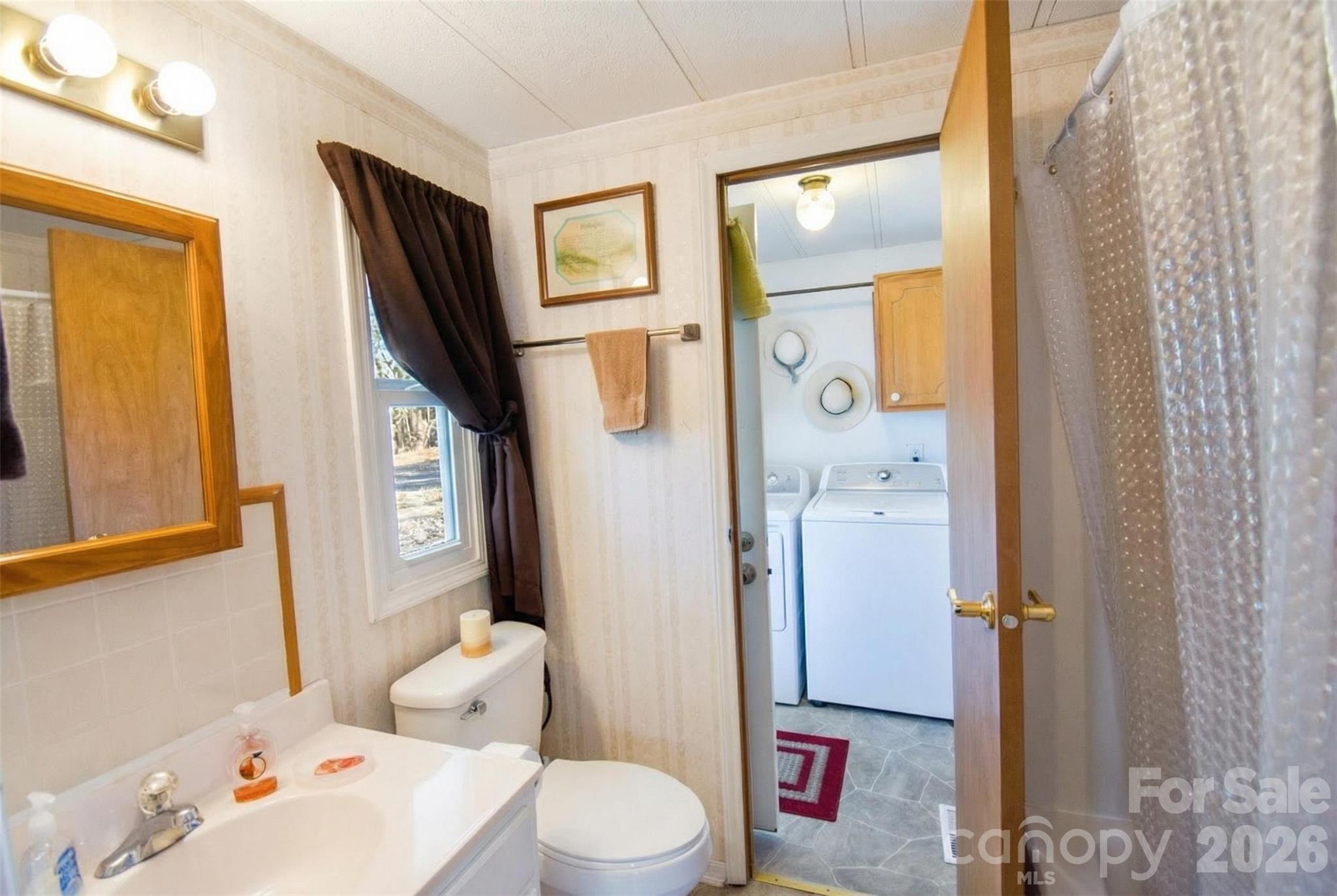 222 Cranbrook Circle Hendersonville NC 28792