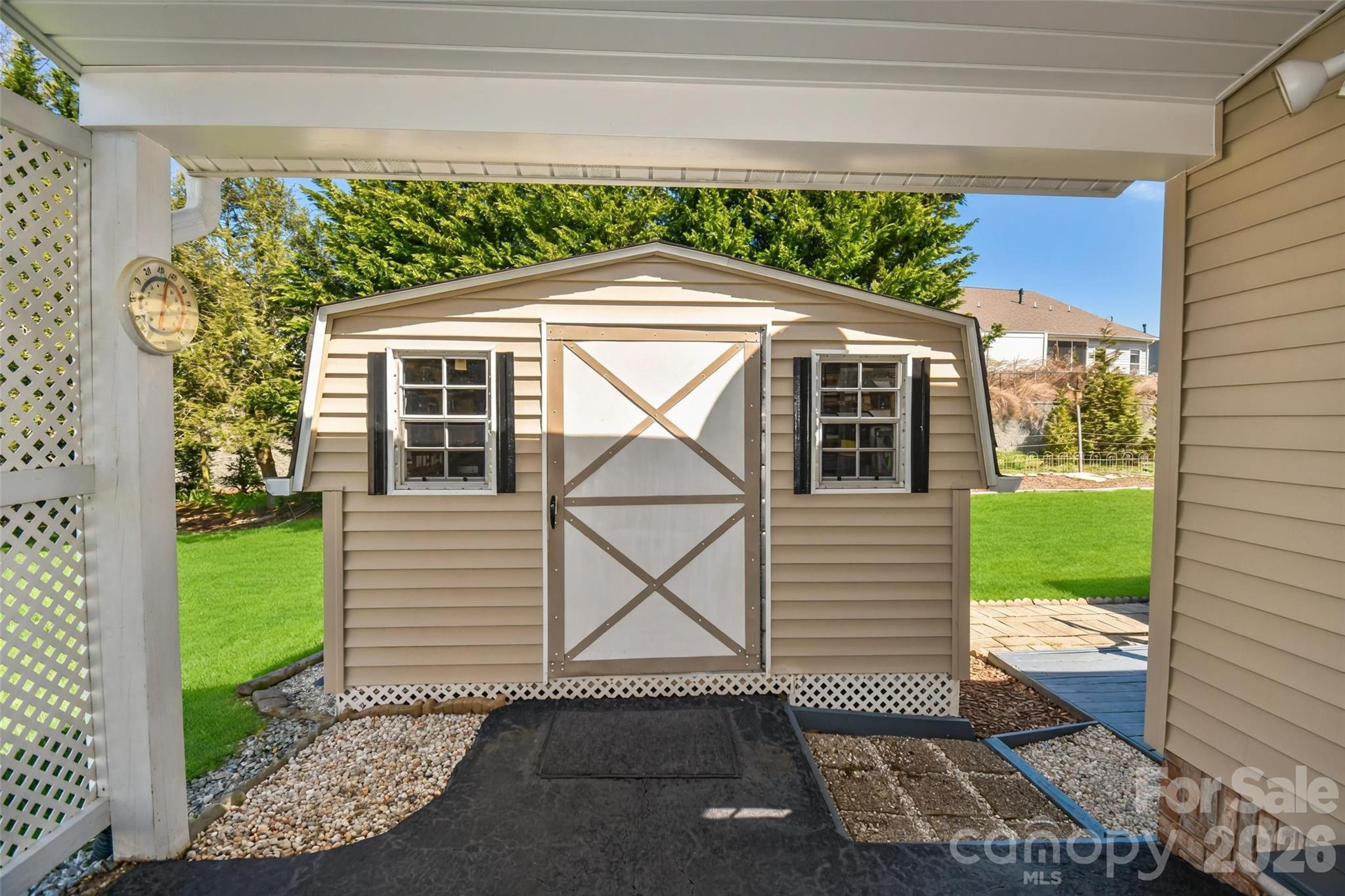 222 Cranbrook Circle Hendersonville NC 28792