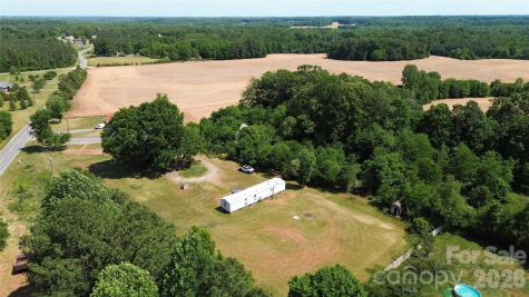 3889 Needmore Road Woodleaf NC 27054