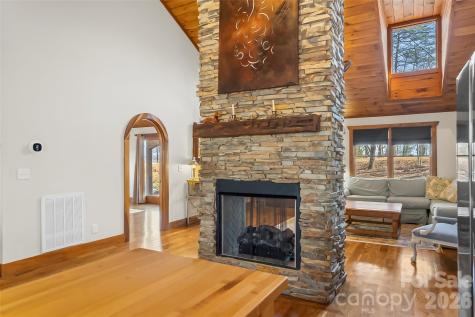 525 Mossy Oak Trail Nebo NC 28761