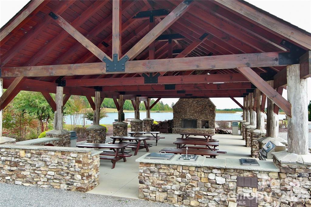 525 Mossy Oak Trail Nebo NC 28761